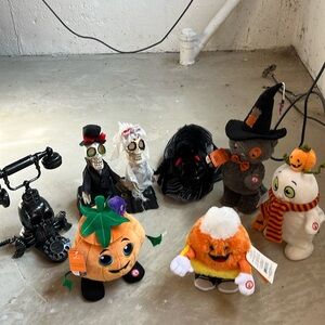 Lot of Hallmark dancing/musical Halloween plush